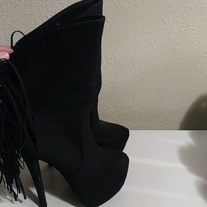 Women's boots